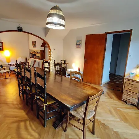 De La Fount Del Roy *